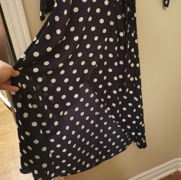 Forever 21 Wrap Polka dot Flowy light dress M - Picture 10 of 14